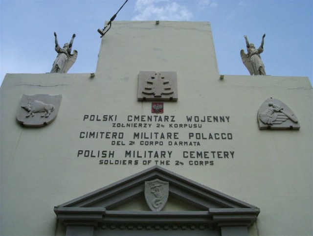 <p>Cimitero polacco di Loreto.</p>