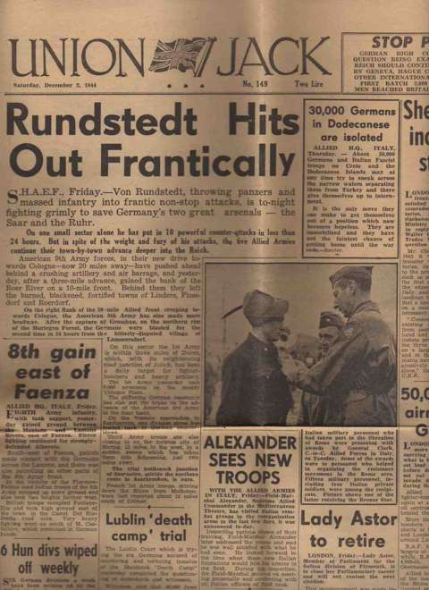 <p>Il numero del giornale "Union Jack" del 2 dicembre 1944 con la famosa fotografia dell’alpino decorato dal generale Clark, che in realtà è un artigliere.</p>