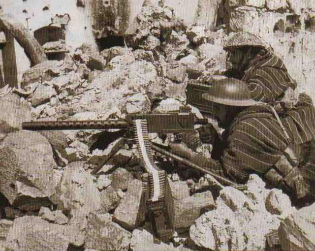 <p>Galluccio-Vaglie, area Monte Camino, marzo-aprile 1944. A 400 metri a sud-est di Galluccio venne allestito un campo di tiro per esercitazioni.</p>
